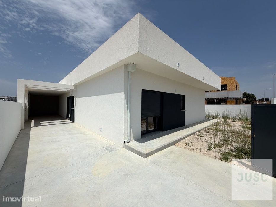 Moradia t4 pronta - design e conforto