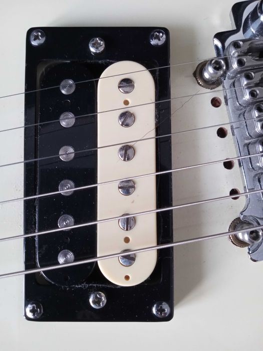 Gitara elektryczna Kramer Vintage White Zamiana