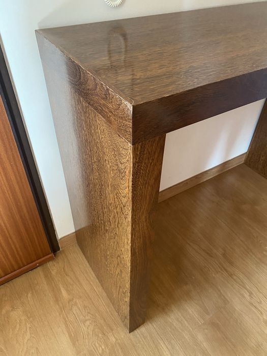 Consola / aparador em madeira Sucupira como nova