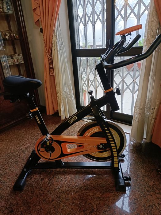 Bicicleta de Spinning / Estática Gridinlux Alpine 5000 – Como Nova