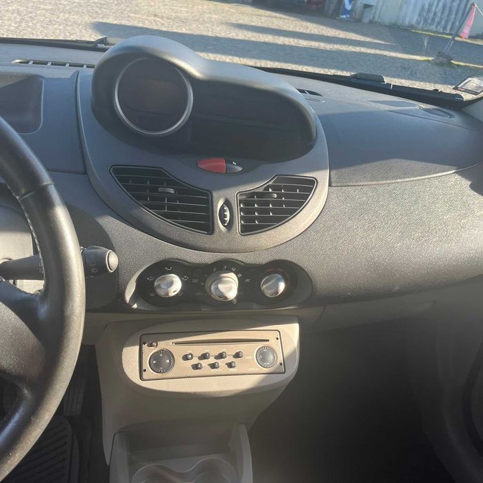 Renault Twingo | Ano 2008 | 1.2 Gasolina | 76cv | Muito Estimado | Económico