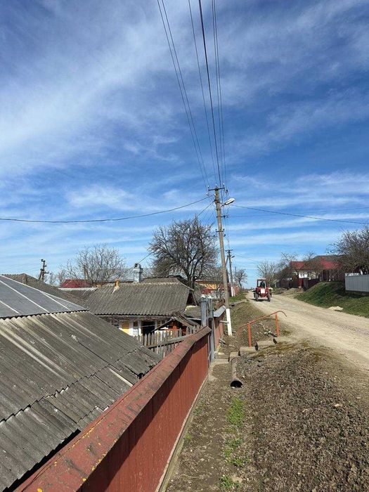 Продається будинок в с. Устя