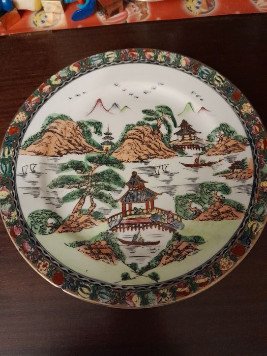 Prato decorativo antigo de Macau