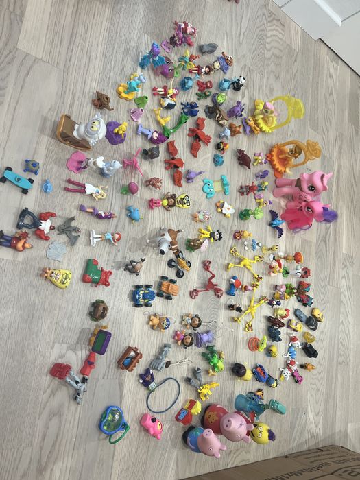 Кіндери різні