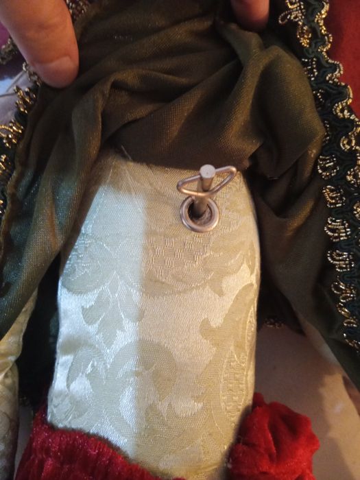 Elfo de 1m, gigante, com corda costas, musical (Xmas)