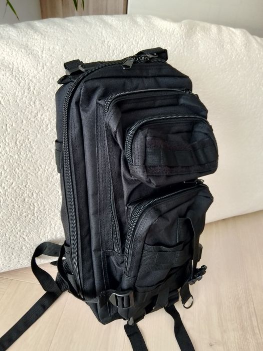 Czarny plecak taktyczny, 30L, sportowy, pojemny, do pracy
