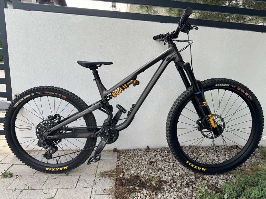 Commencal Meta SX V4 – Custom Build – Ohlins / Hope / TRP / AXS - enduro DH  bikepark