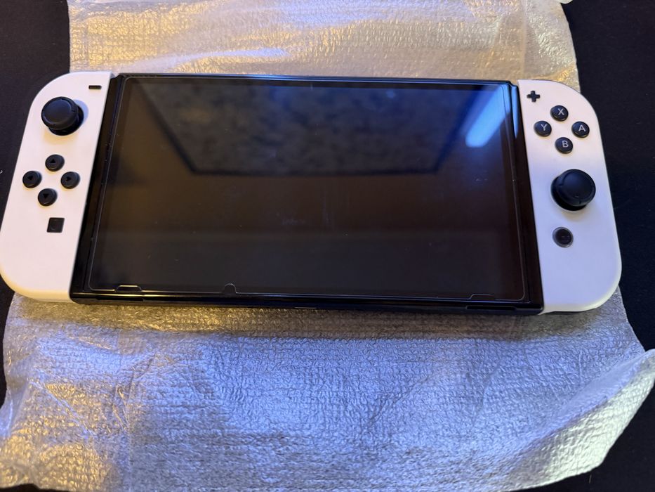 Nintendo Switch OLED + 128 GB