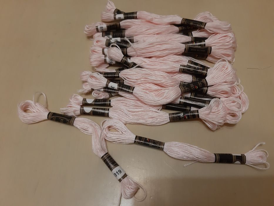 Нитки вишивальні Бестекс # 819