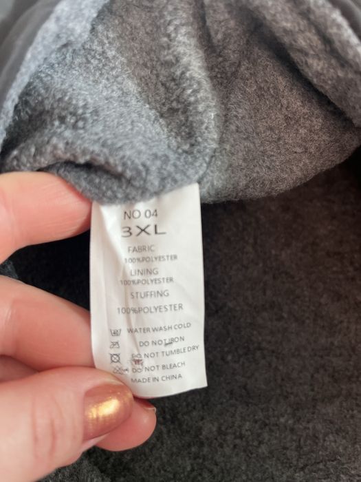 Собачий зимовий одяг