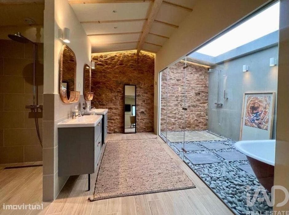 Casa / Villa T4 em São Domingos de Rana de 170,00 m2