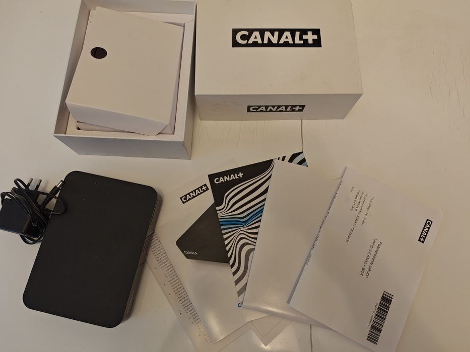 Android TV BOX z DVB-T 4K HY-4001 CANAL + Super stan