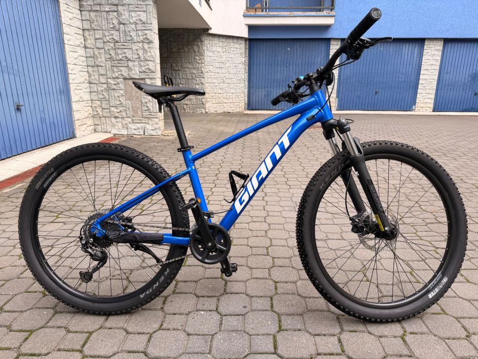 Rower górski GIANT MTB dla nastolatka (120 -155 cm wzrostu)