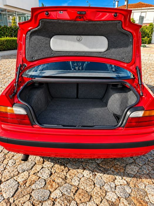 BMW 318is E36 Coupé 1.8 | 1 Dono desde Novo | 178.181 km Originais — photo 4