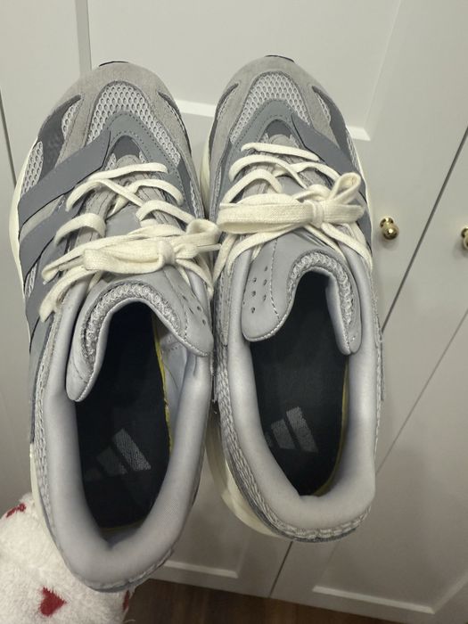 Adidas lightblaze