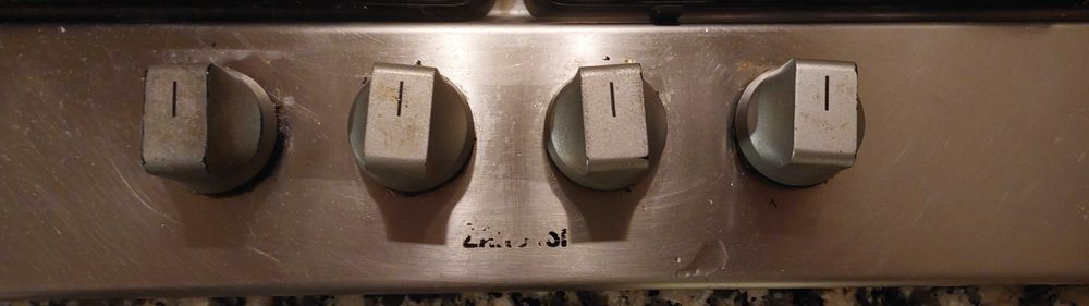 Fogão -Forno Zanussi elétrico. Novo preço