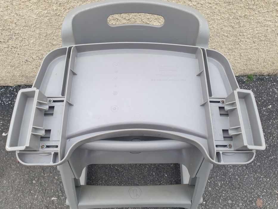 Cadeira de bebé Rubbermaid