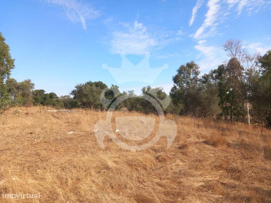 Monte junto à EN265 (Concelho de Serpa)