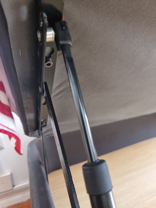 Cama de Casal com Arrumação/Sommier