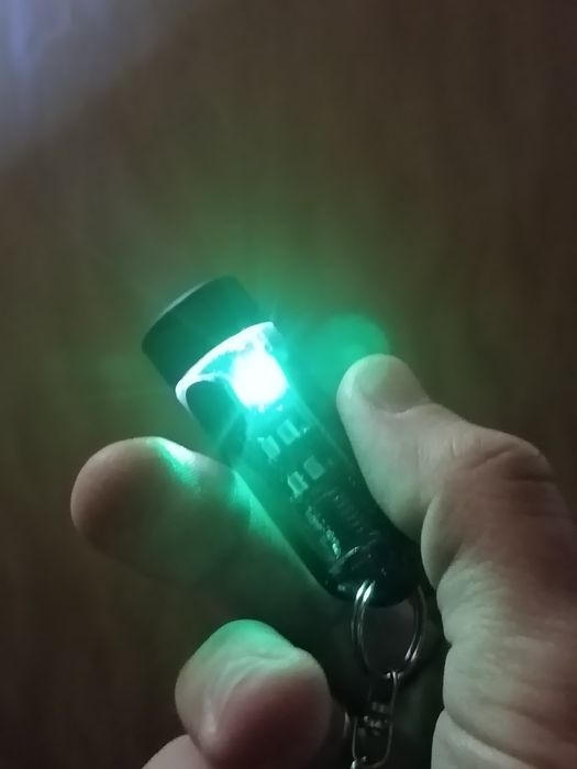 Ліхтарик брелок світло
