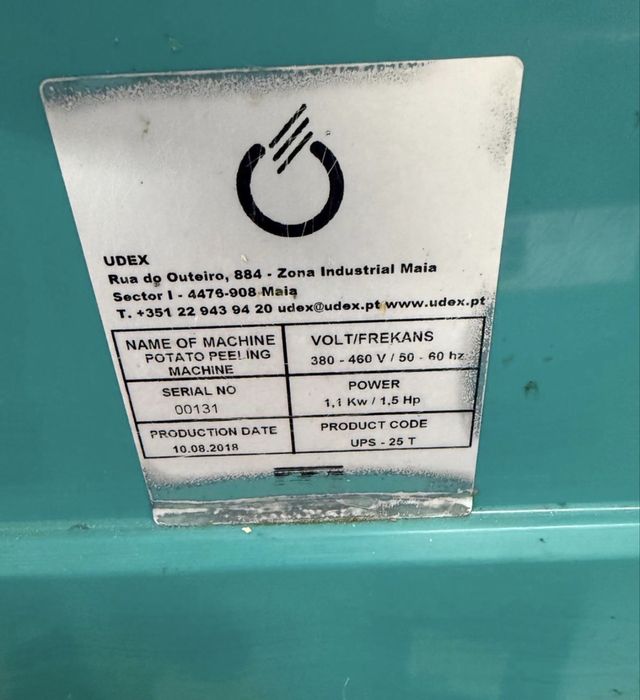 Maquina de descascar batatas 25kg muito nova