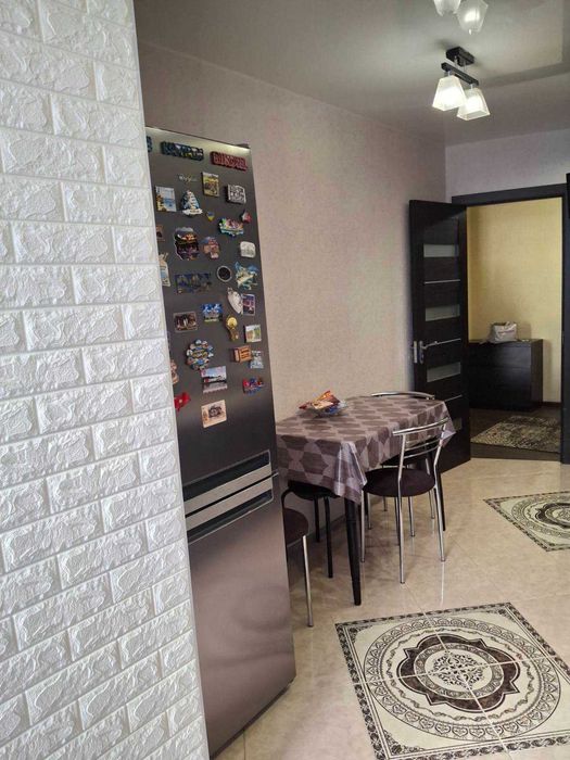 Продам 1к квартиру на вул. Гетьмана Мазепи 6830