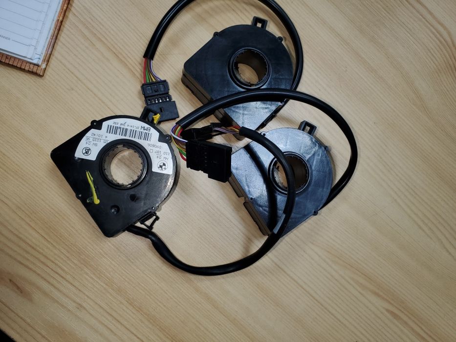 Датчик положення керма БМВ Е53 Шлейф керма BMW E53