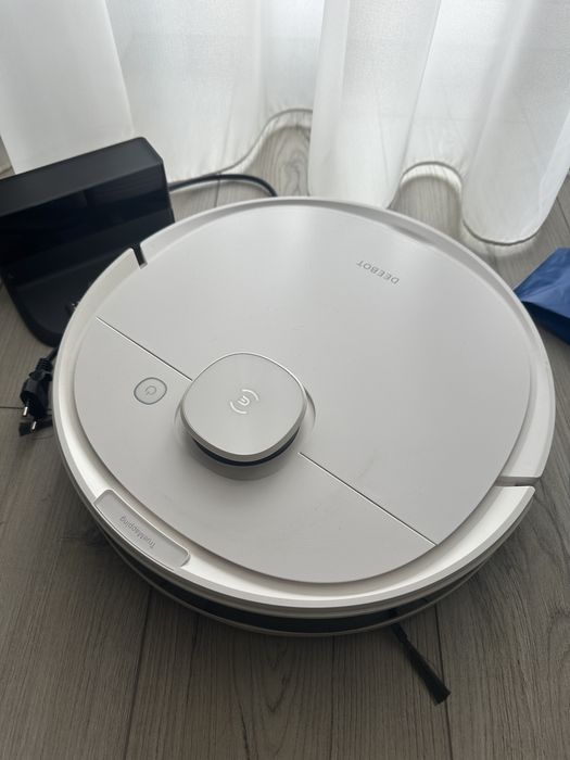 Робот пилосос Deebot N8