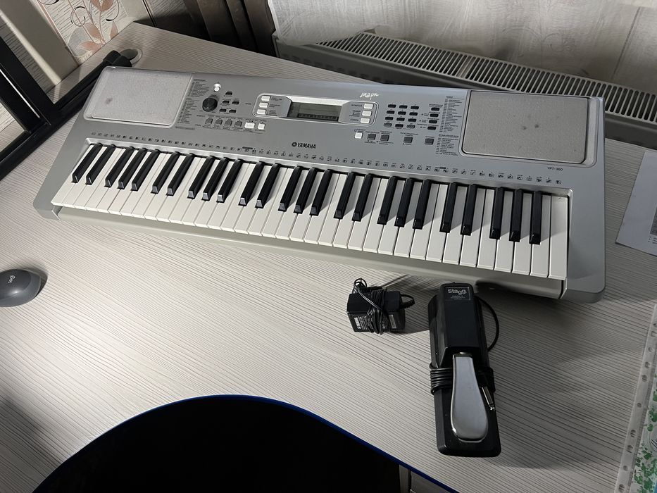 Синтезатор Yamaha YPT-360