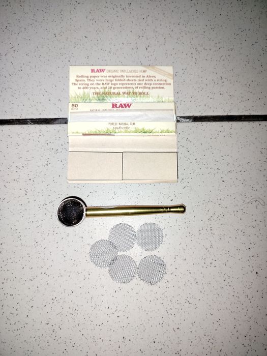 Bibułki RAW z filterkami,metalowa lufka ATOMIC+5x sitka,lufka papieros