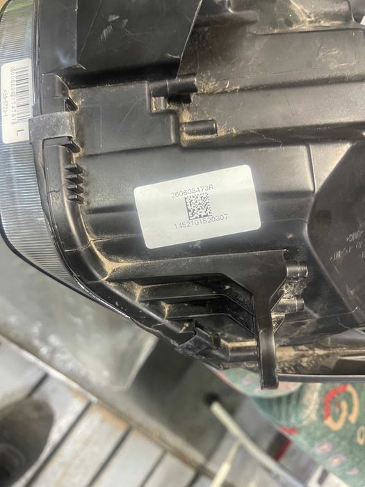 Фари рено дастер 1 RENAULT DUSTER 2