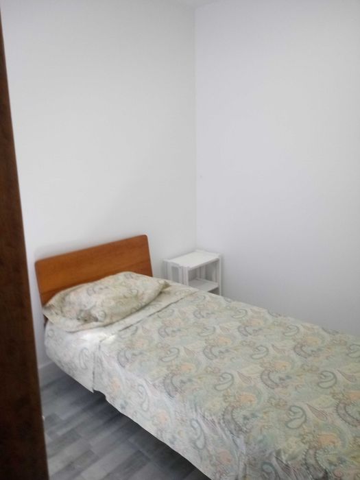Casa mobilada para arrendar no Centro do Porto (T2)
