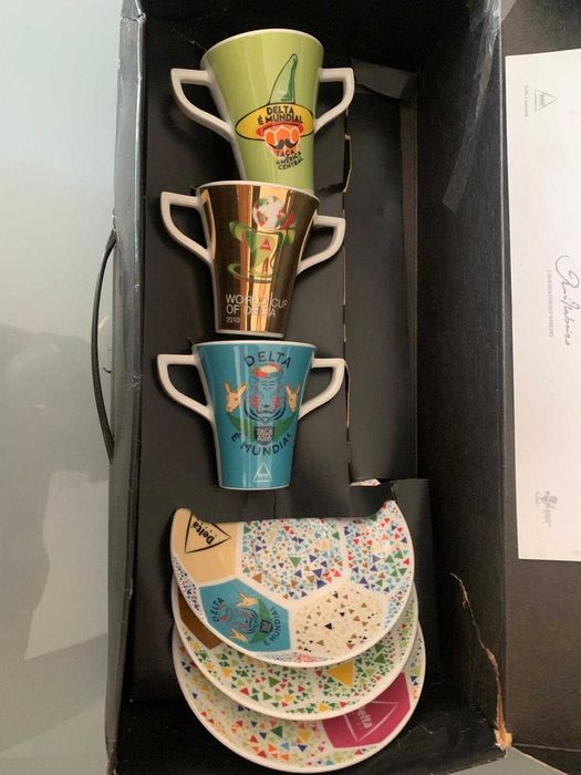 Conjunto chávenas p/coleção Delta Mundial 2010