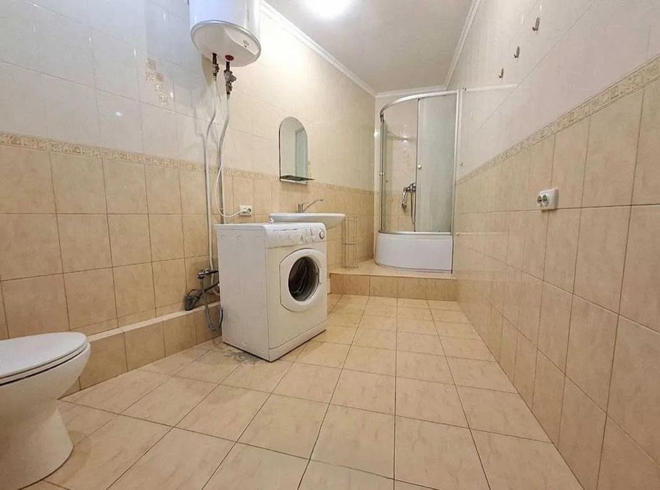 Оренда.3-х кімнатна квартира 15000 метро Позняки вул.Ани Ахматової.31