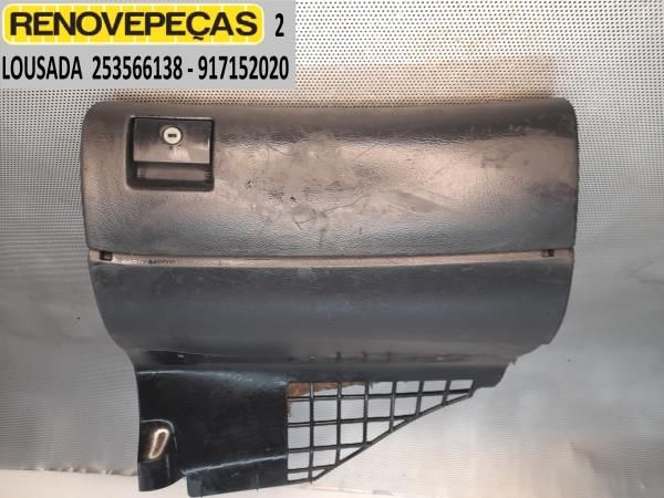 Porta luvas AUDI A4 (8D2, B5)