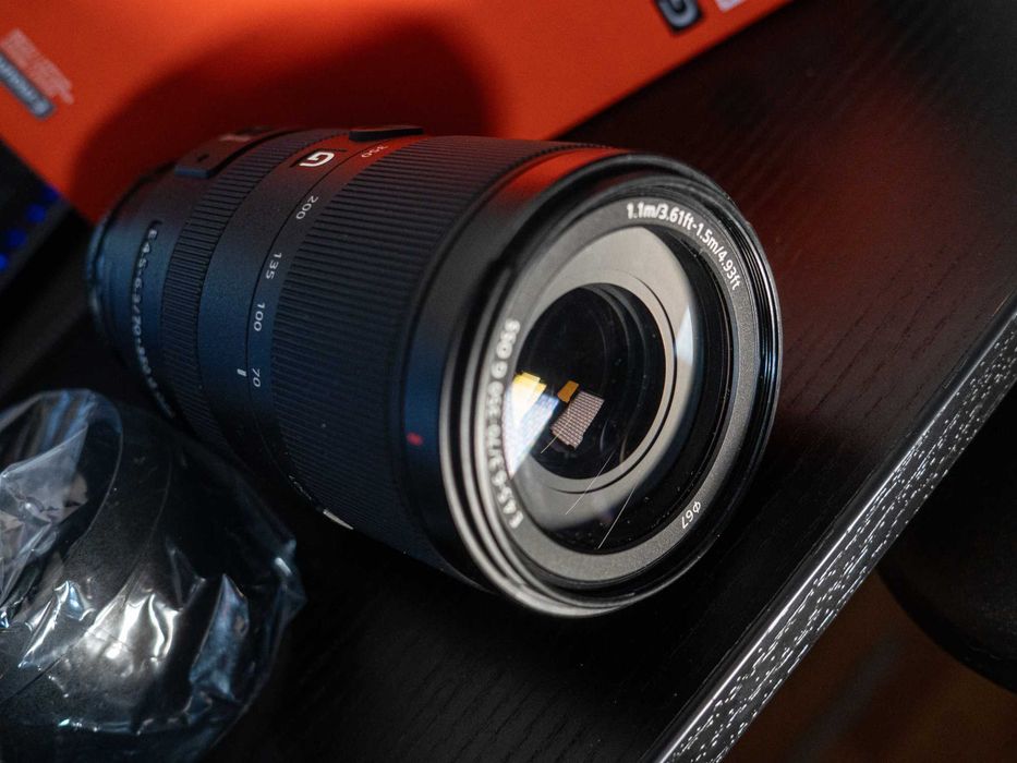 Sony E 70-350mm f/4.5-6.3 G OSS