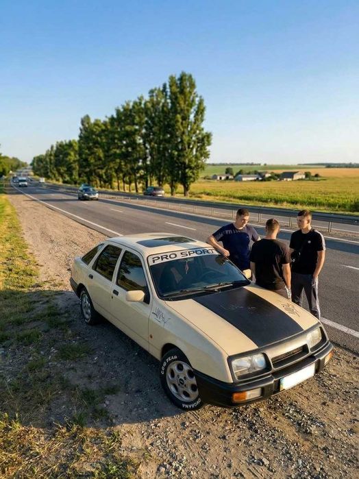 Ford Sierra 1983 | На ходу
