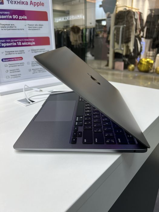 Ноутбук MacBook Air 13” 2020 i5 8ОЗУ 512GB SSD стан  9,9/10 #86040
