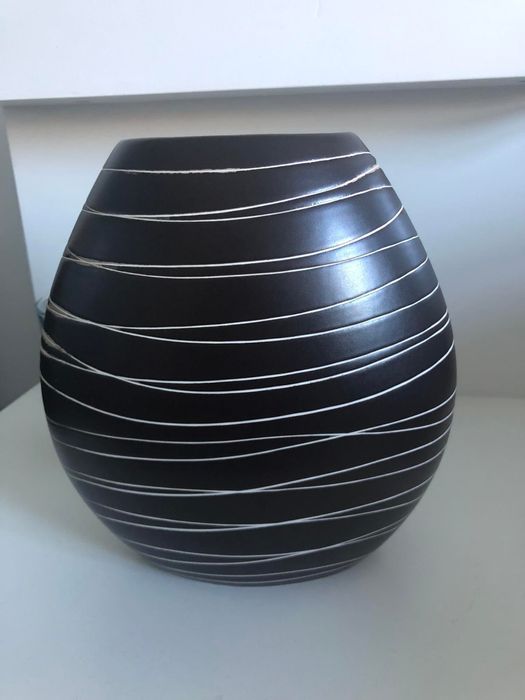 Jarra Castanha com riscas