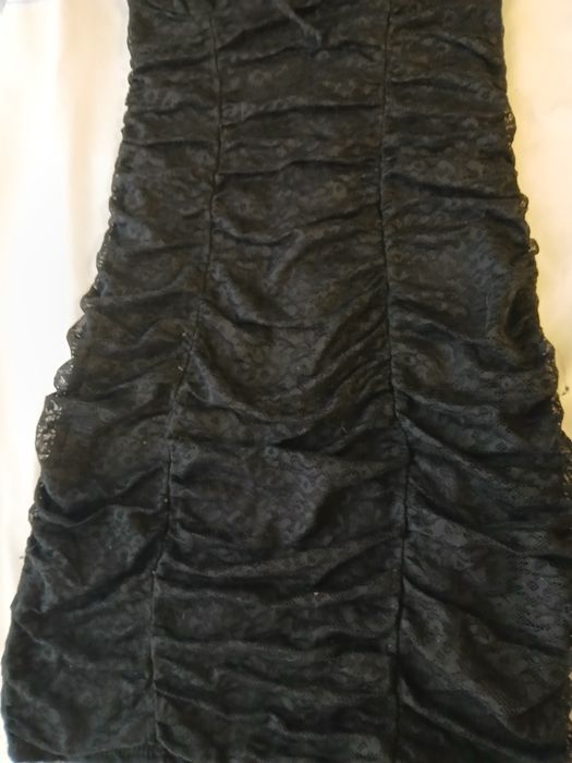 Продам платья XS.размера.4  штуки за 150грн