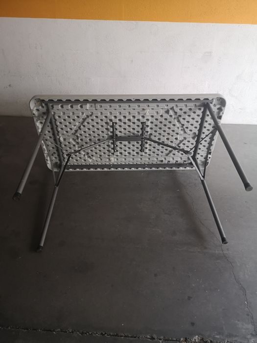 Mesa dobrável para eventos ou outro