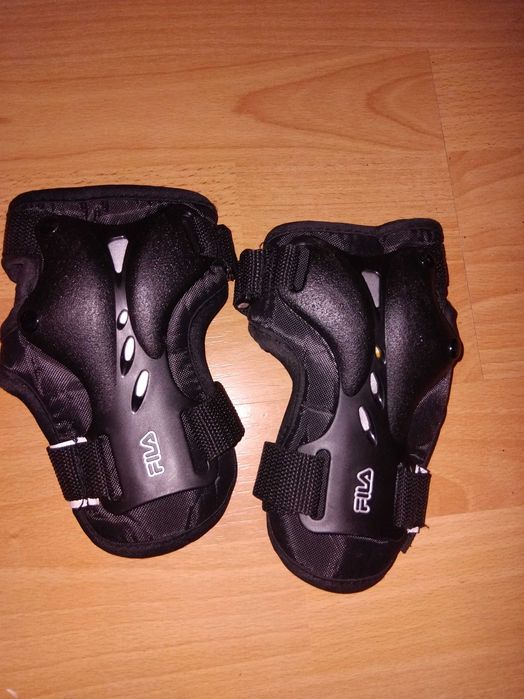 Nowe ochraniacze FILA na nadgarstki