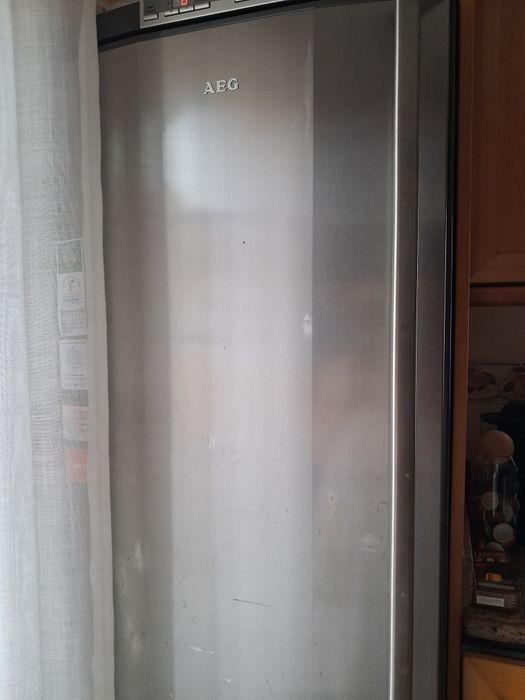 Frigorifico AEG em inox