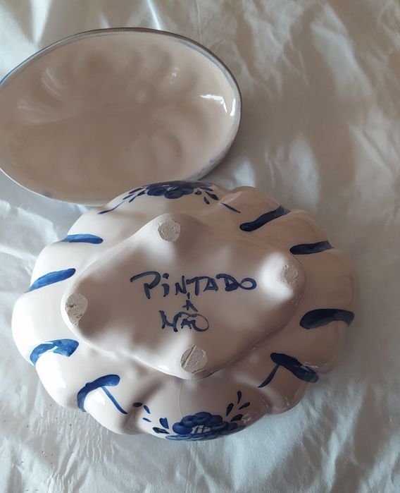 Small ceramic terrine431395974268866561