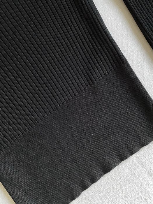 Zara czarny prążkowany golf damski z wiskozy S 36 basic casual