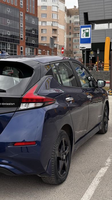 Продам Nisan Leaf 2018