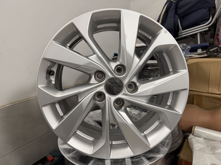 R17 5x114,3 Hyundai tucson 2018рік 5 114.3