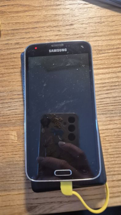 Trzy samsungi A5 S3 S5