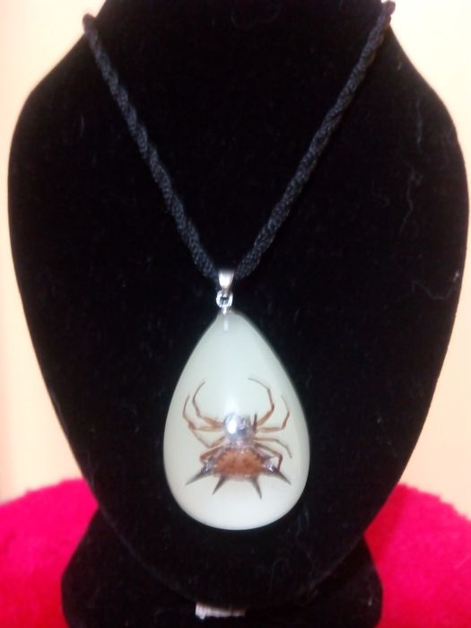 Colares com pedras semi preciosas