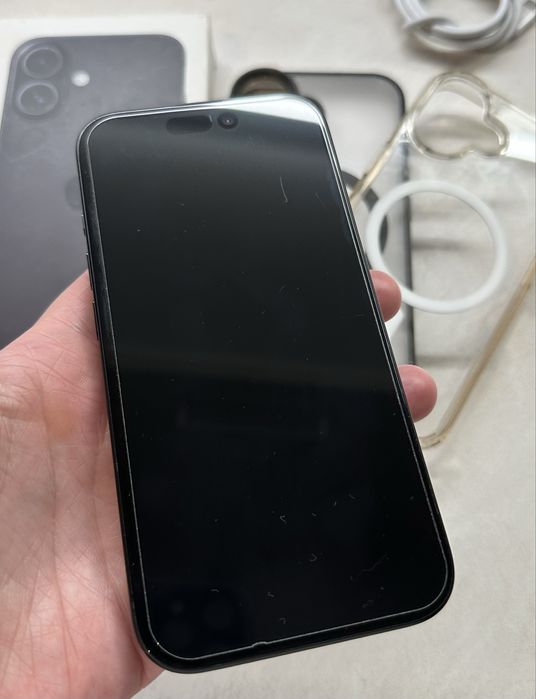 Apple iPhone 16 5G 256gb czarny komplet